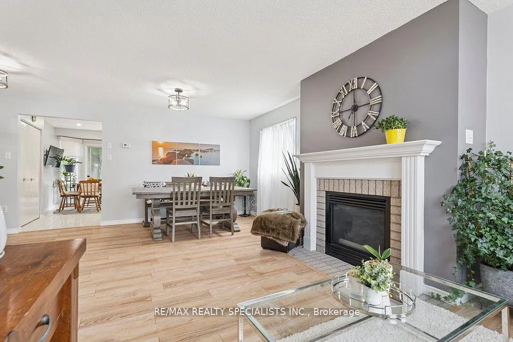 Photo 9 of 93 Glen Eton Road, Wasaga Beach — HOMEH