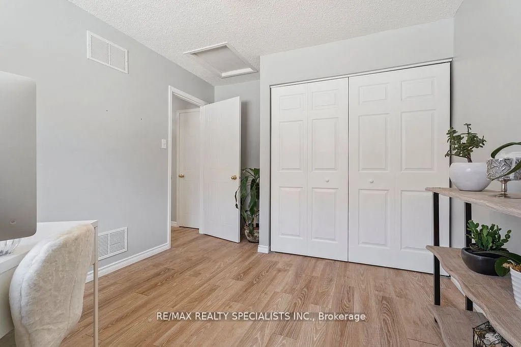 Photo 27 of 93 Glen Eton Road, Wasaga Beach — HOMEH