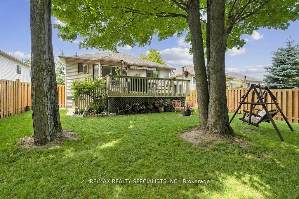 Photo 44 of 93 Glen Eton Road, Wasaga Beach — HOMEH