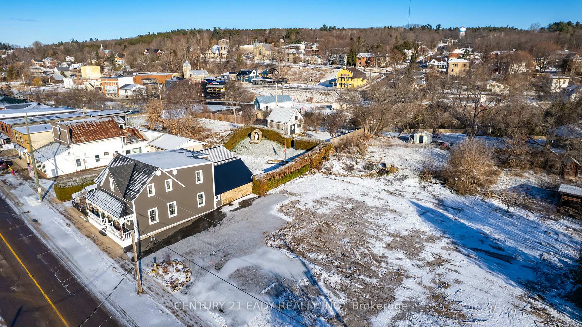 Photo 8 of 209 John Street, Bonnechere Valley, Eganville/Bonnechere Twp — HOMEH