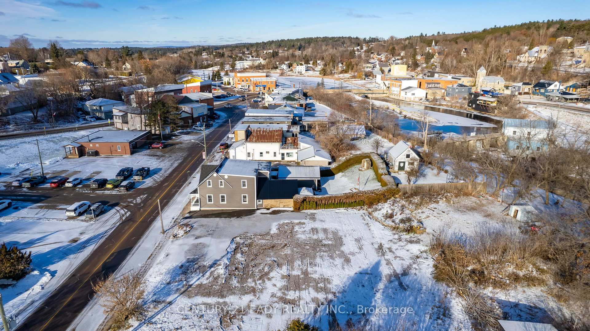 Photo 9 of 209 John Street, Bonnechere Valley, Eganville/Bonnechere Twp — HOMEH