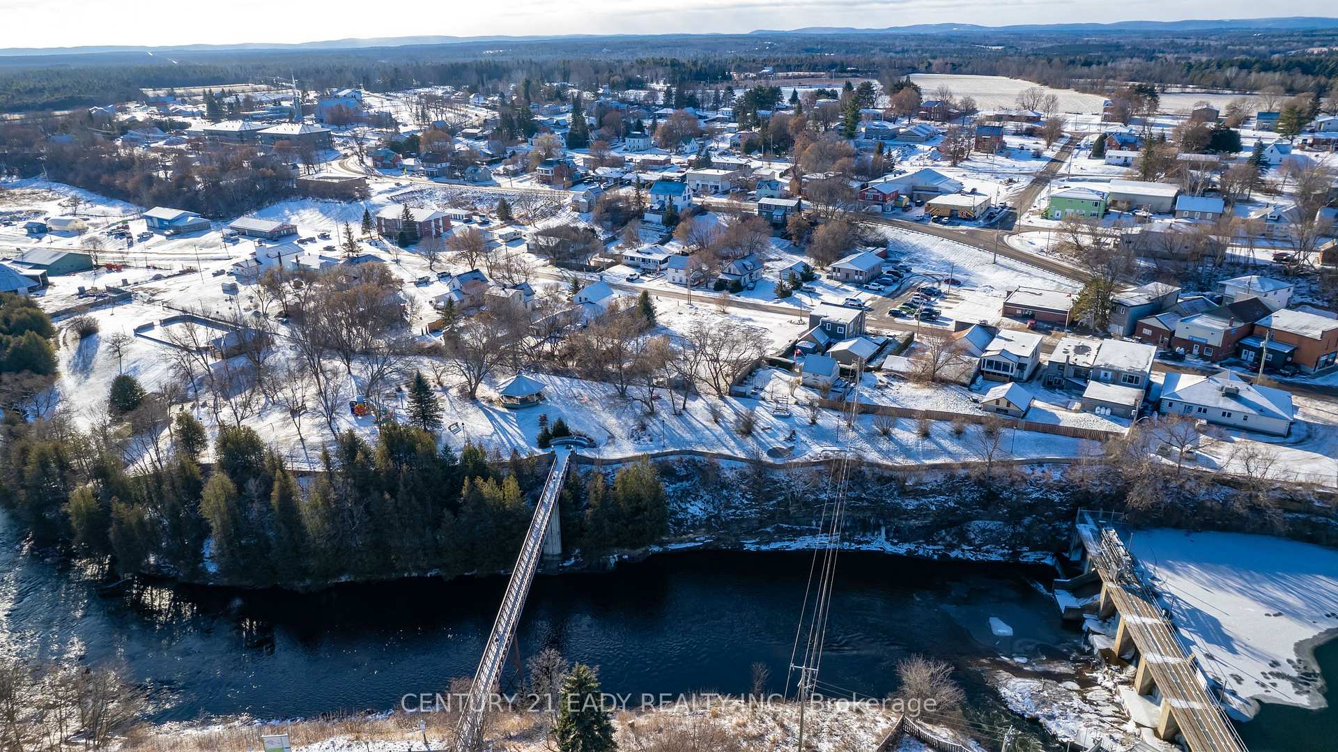 Photo 13 of 209 John Street, Bonnechere Valley, Eganville/Bonnechere Twp — HOMEH