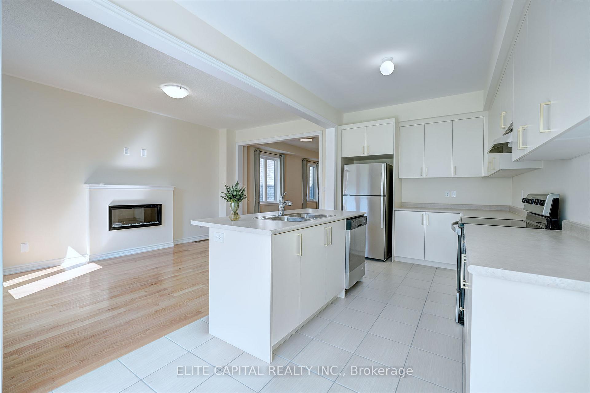 Photo 3 of 35 Closson Drive, Whitby, Rural Whitby — HOMEH