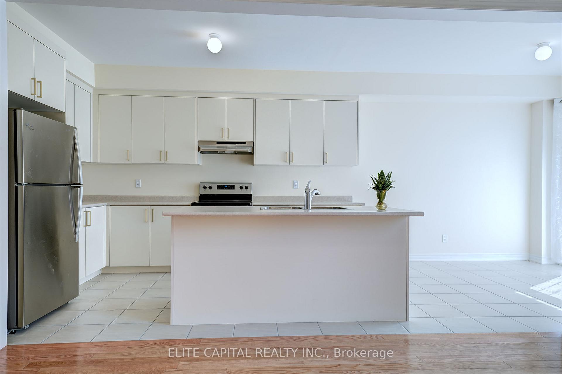 Photo 5 of 35 Closson Drive, Whitby, Rural Whitby — HOMEH