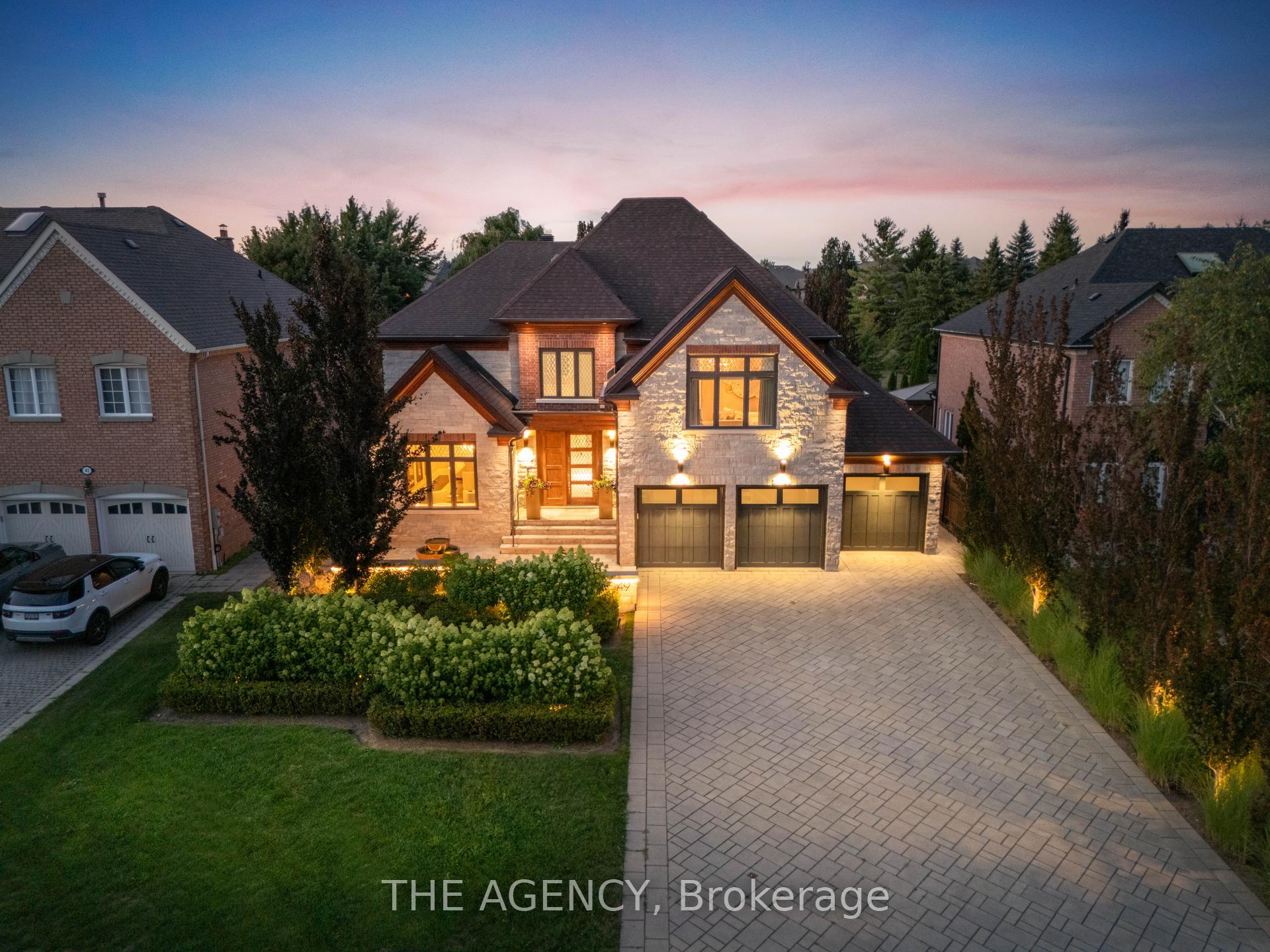 Photo 1 of 49 Bayside Court, Vaughan, East Woodbridge — HOMEH