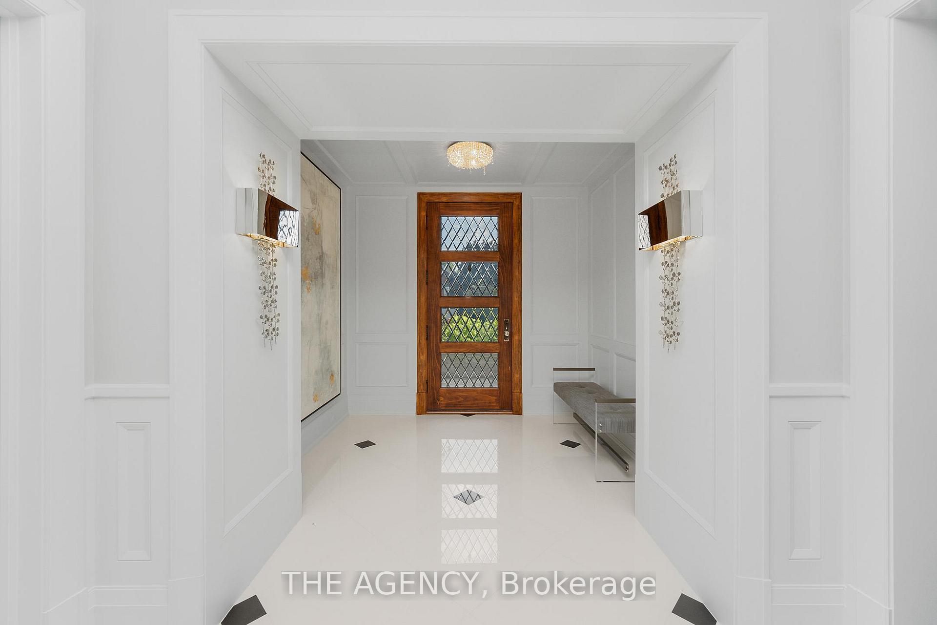 Photo 8 of 49 Bayside Court, Vaughan, East Woodbridge — HOMEH