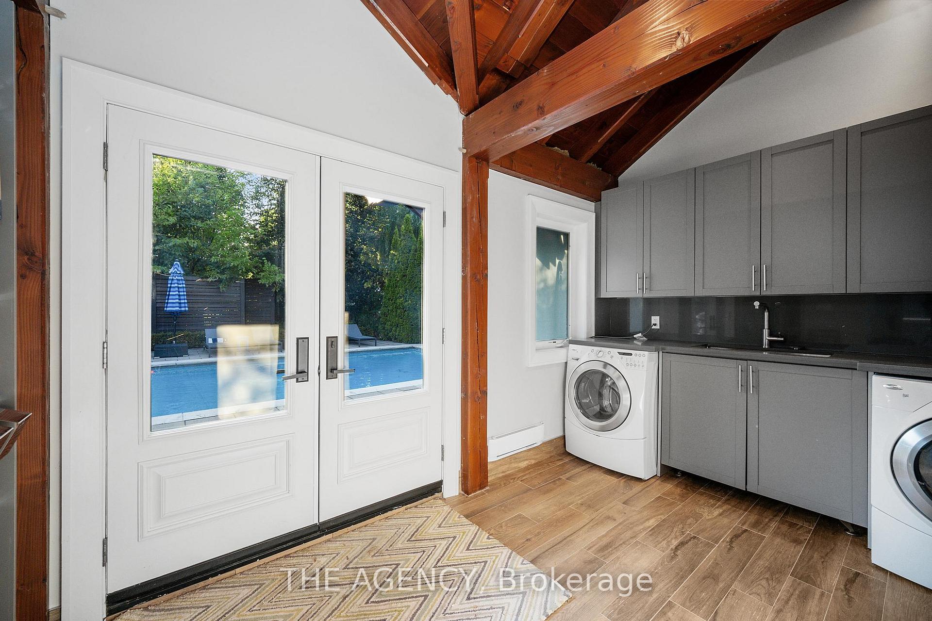 Photo 44 of 49 Bayside Court, Vaughan, East Woodbridge — HOMEH