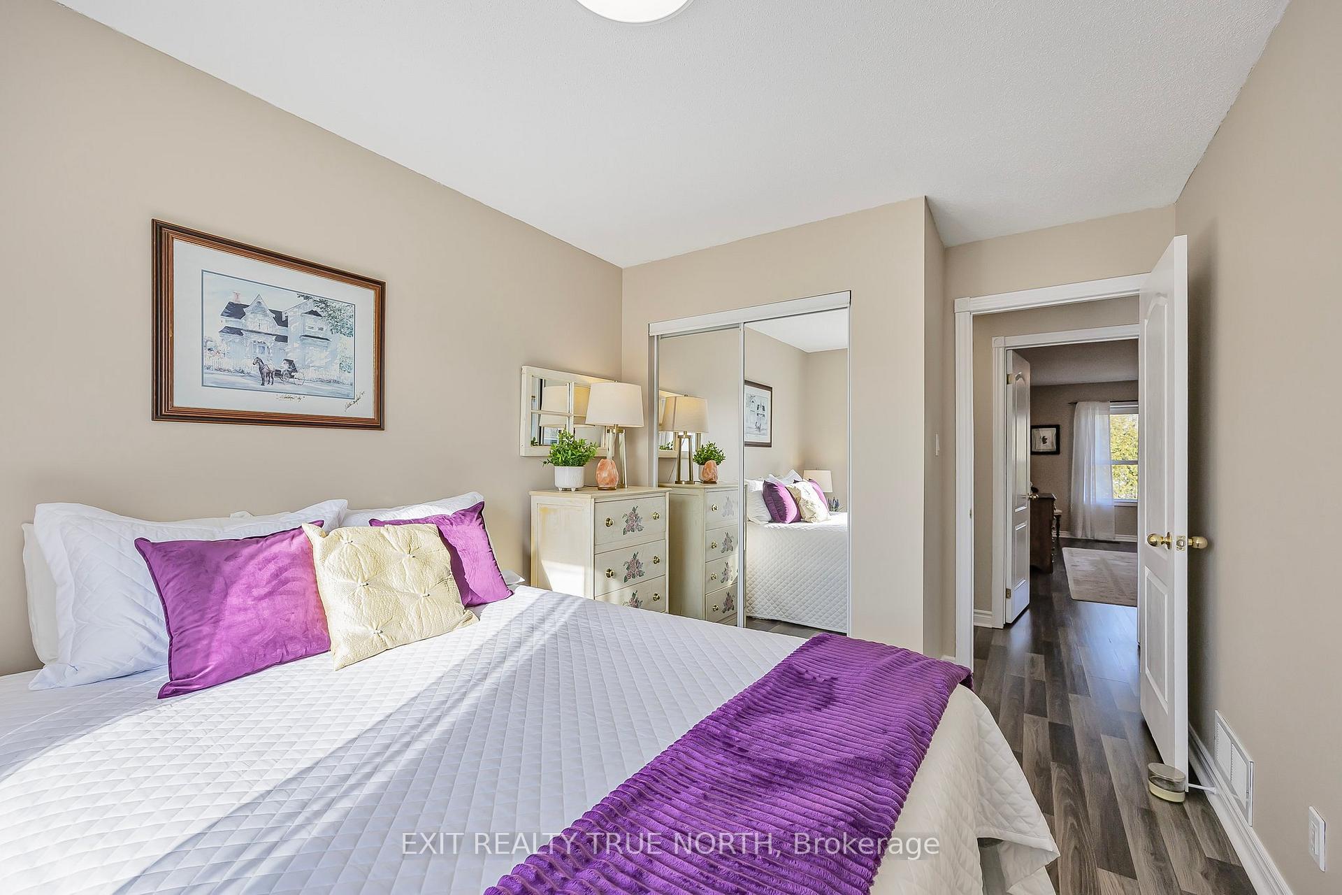 Photo 12 of 59 Riverdale Drive, Wasaga Beach — HOMEH