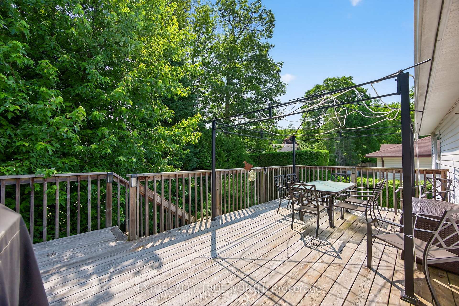 Photo 19 of 59 Riverdale Drive, Wasaga Beach — HOMEH