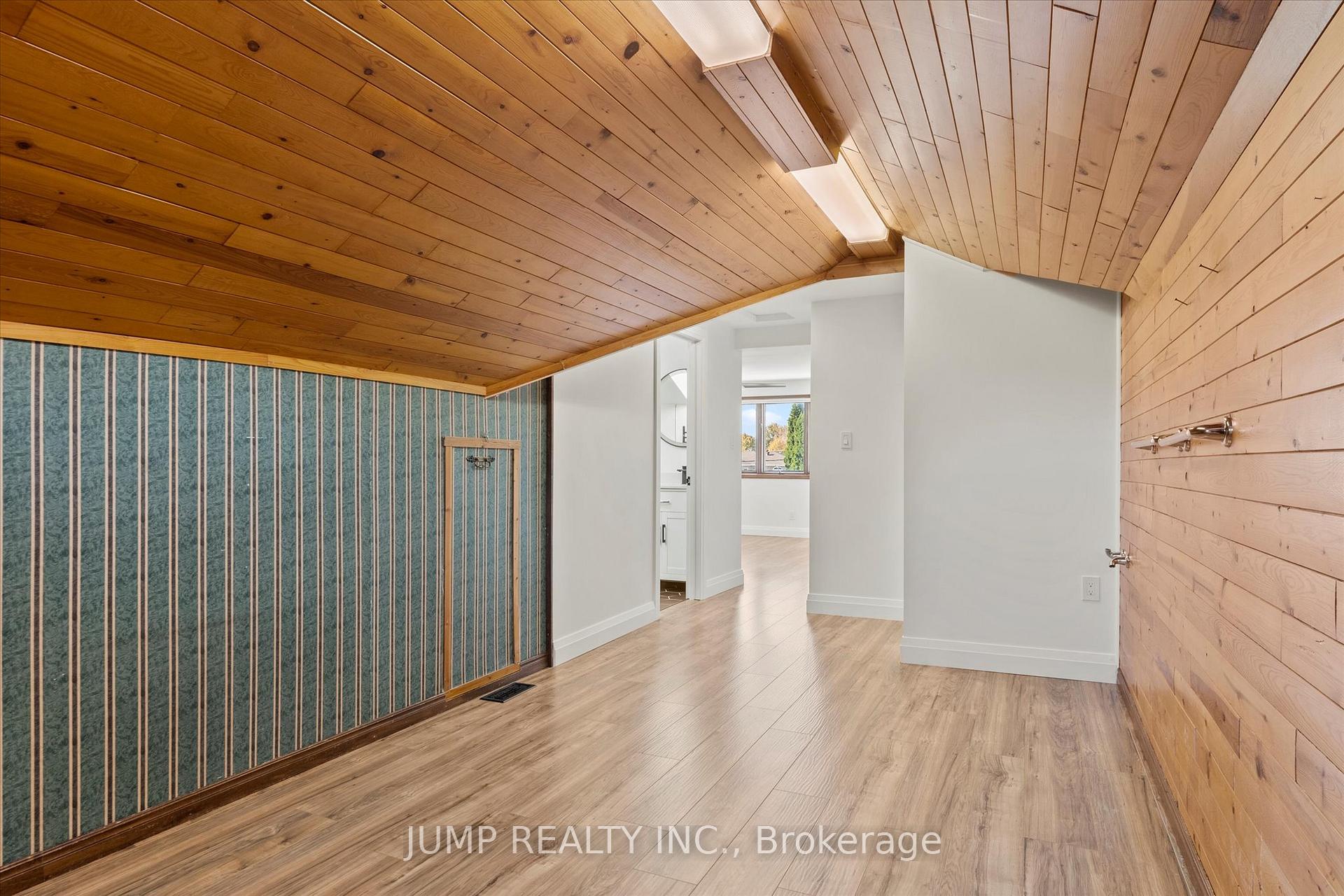 Photo 29 of 1643 Askin Avenue, Windsor — HOMEH