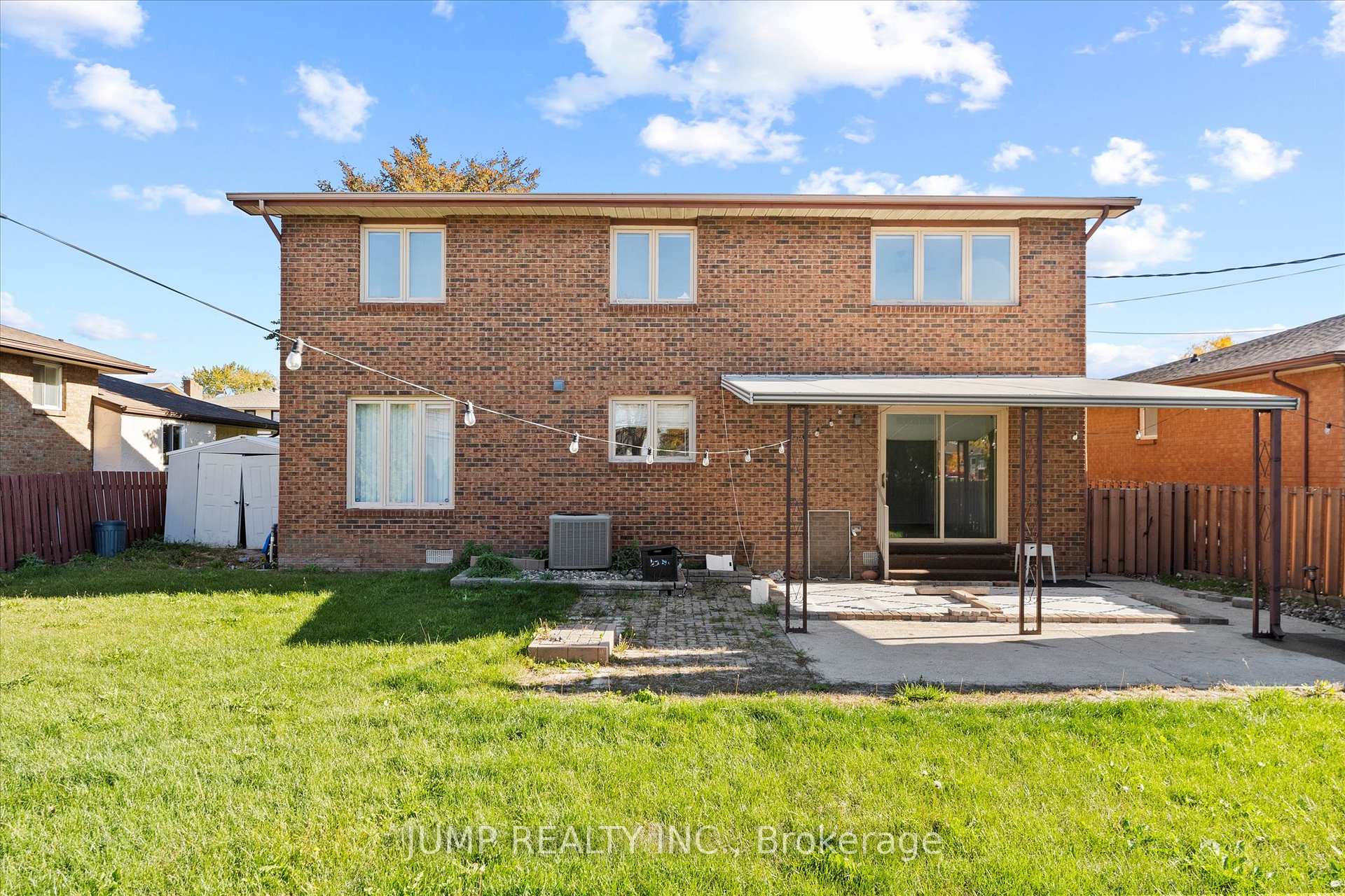 Photo 33 of 1643 Askin Avenue, Windsor — HOMEH