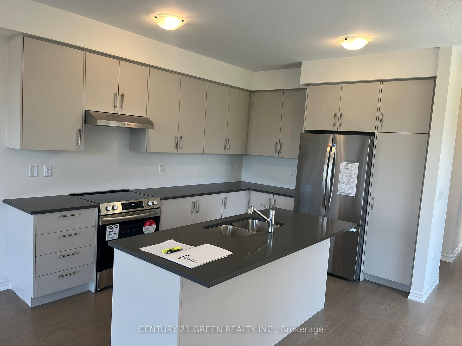 Photo 11 of 22 Velvet Drive, Whitby, Rural Whitby — HOMEH