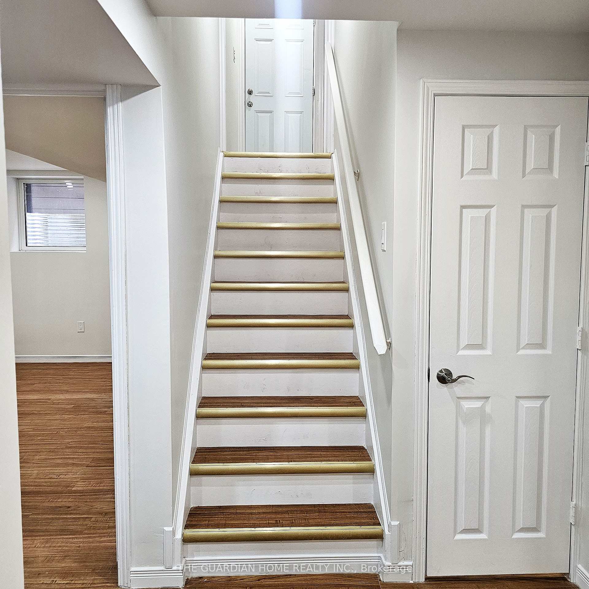 Photo 9 of 15 Ryder Crescent, Ajax, Northeast Ajax — HOMEH