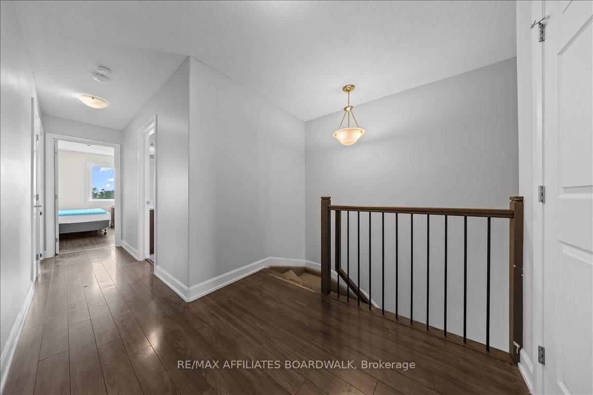 Photo 13 of 15 Vimy Ridge Crescent, Arnprior — HOMEH