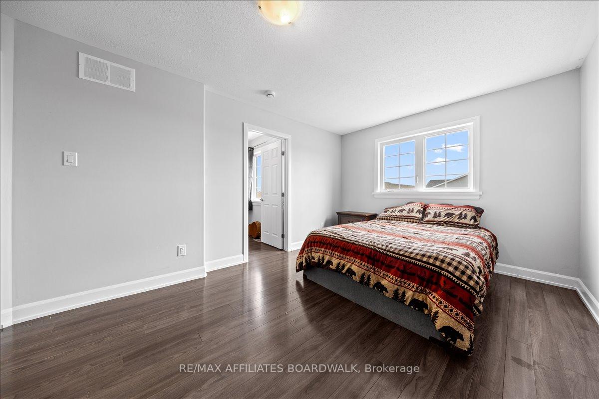 Photo 17 of 15 Vimy Ridge Crescent, Arnprior — HOMEH