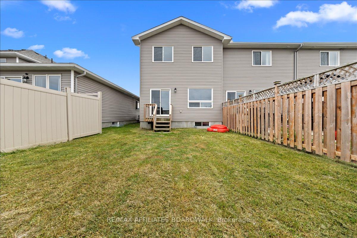 Photo 27 of 15 Vimy Ridge Crescent, Arnprior — HOMEH