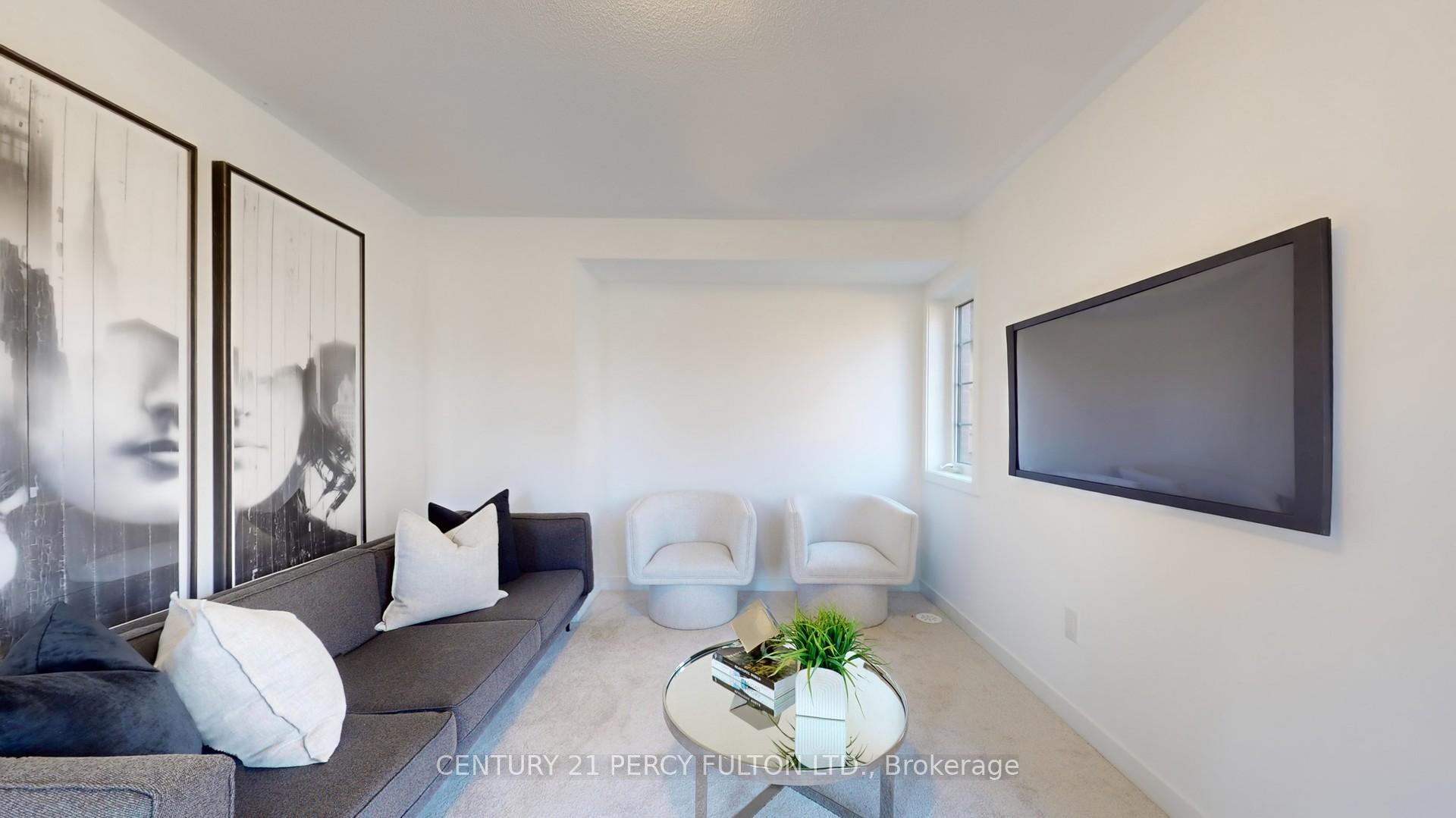 Photo 29 of 31 Selfridge Way, Whitby, Downtown Whitby — HOMEH