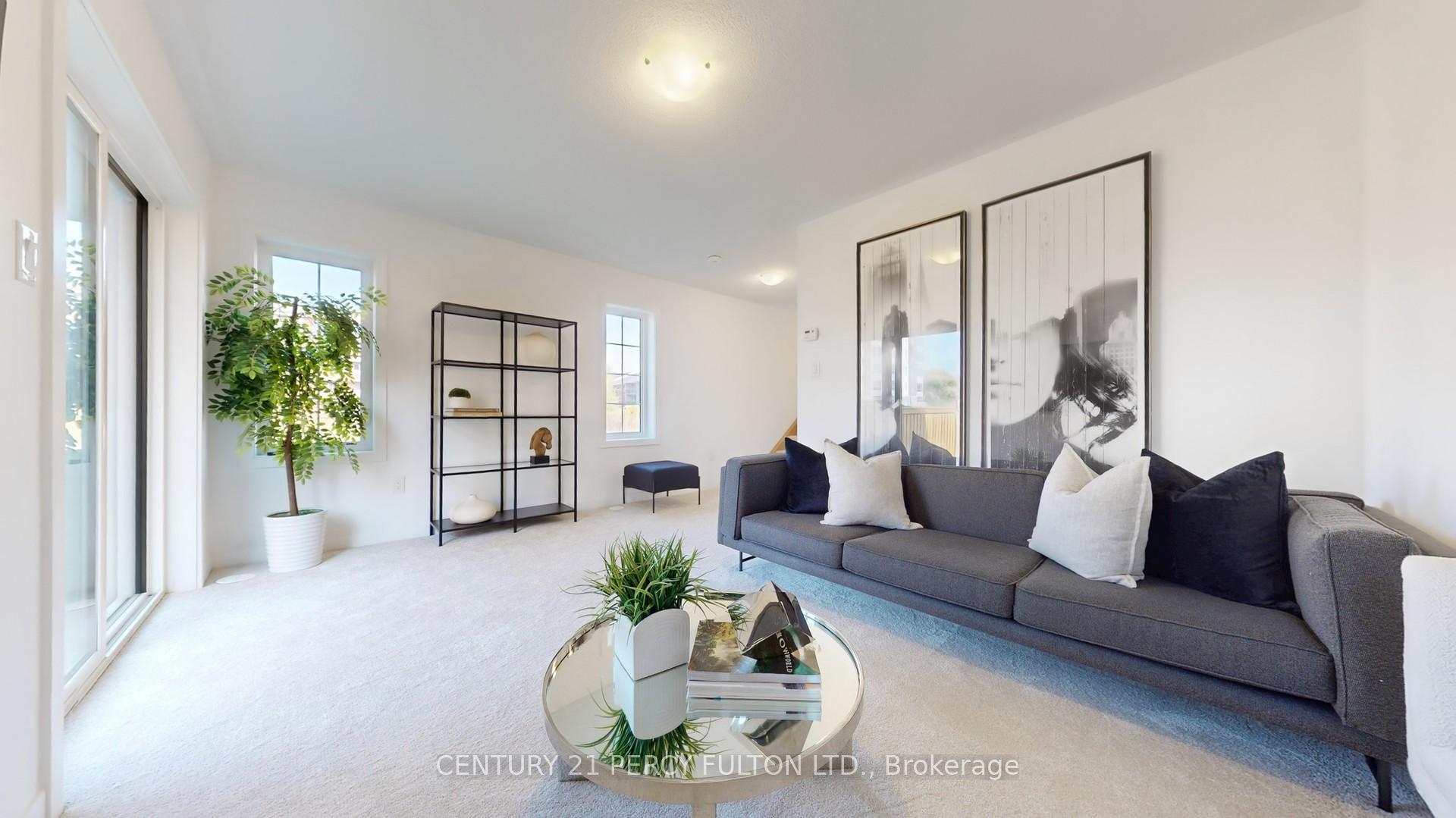 Photo 30 of 31 Selfridge Way, Whitby, Downtown Whitby — HOMEH