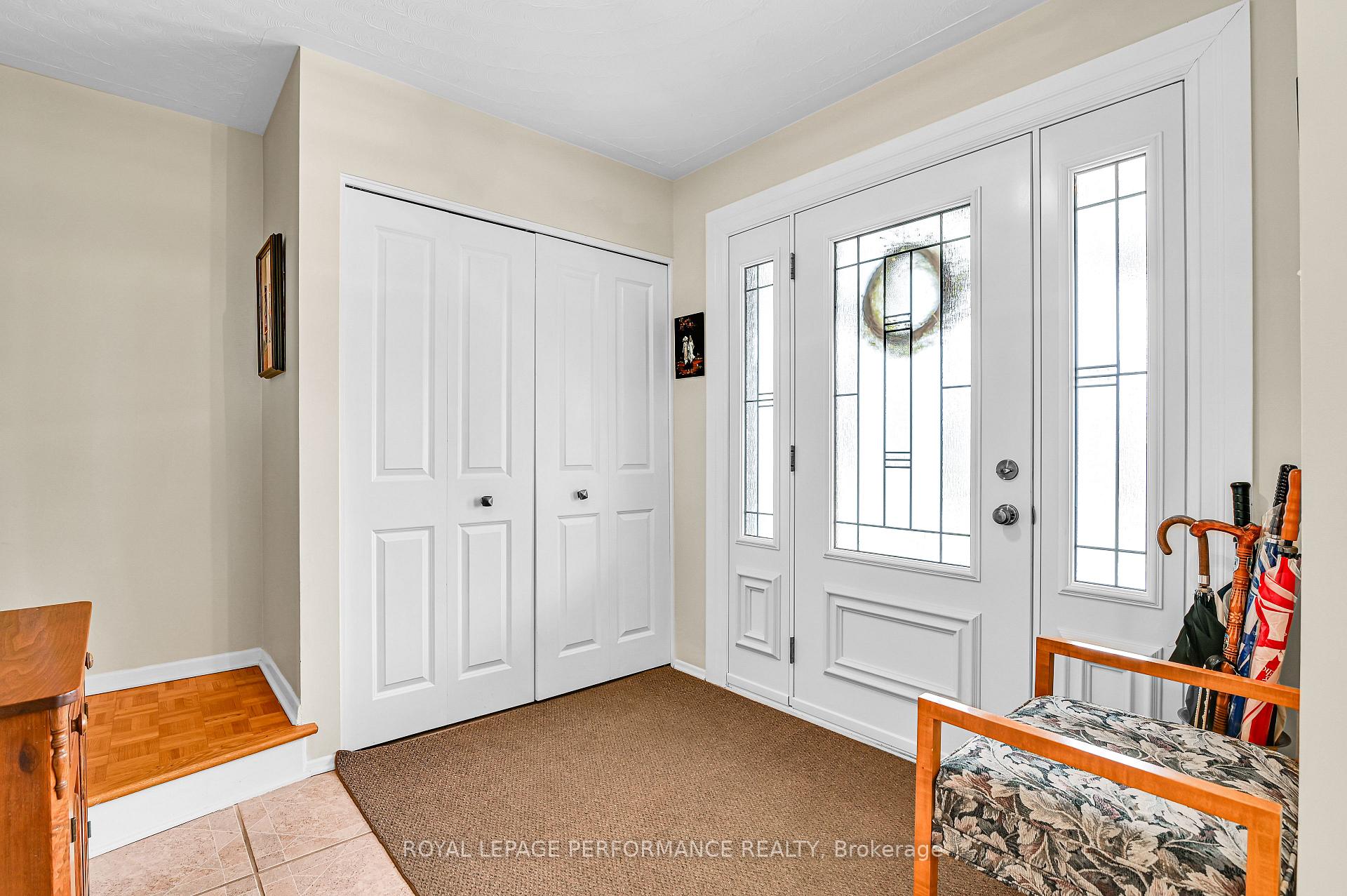 Photo 2 of 1362 Micmac Street, Ottawa, Alta Vista — HOMEH
