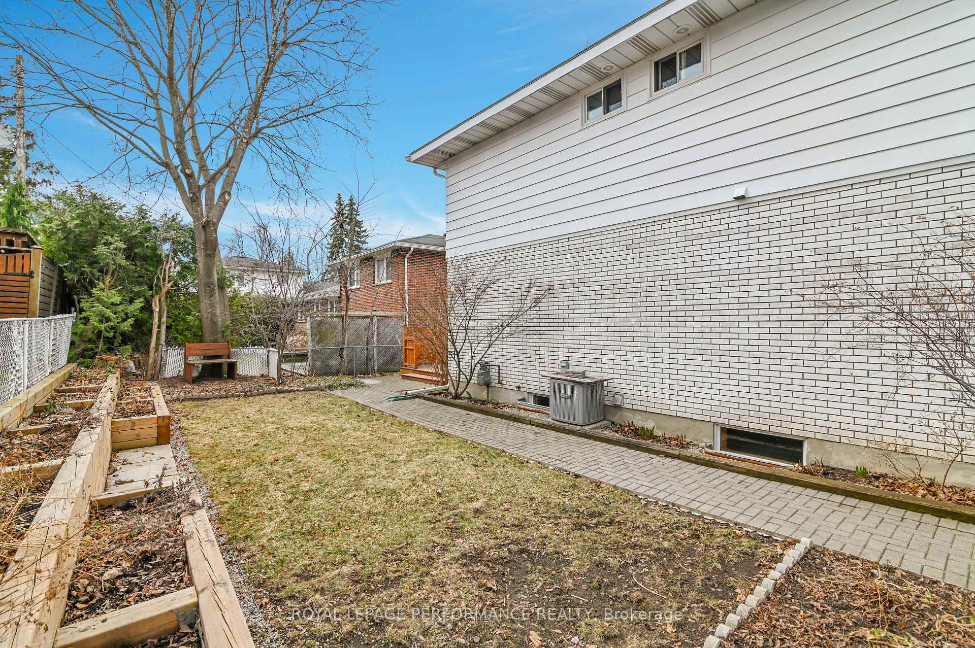 Photo 25 of 1362 Micmac Street, Ottawa, Alta Vista — HOMEH