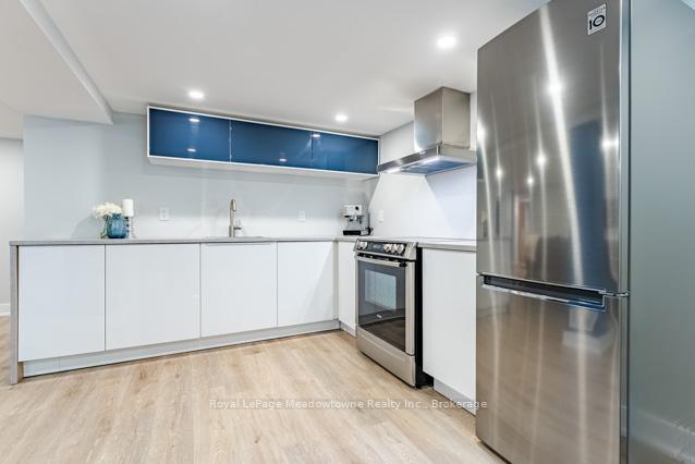 Photo 27 of 142 Mackay Crescent, Waterloo — HOMEH