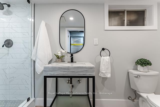 Photo 34 of 142 Mackay Crescent, Waterloo — HOMEH