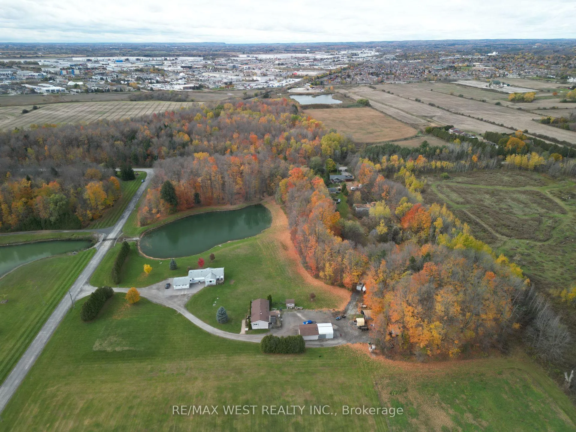 Photo 3 of 11871 Cold Creek Road, Vaughan, Kleinburg — HOMEH