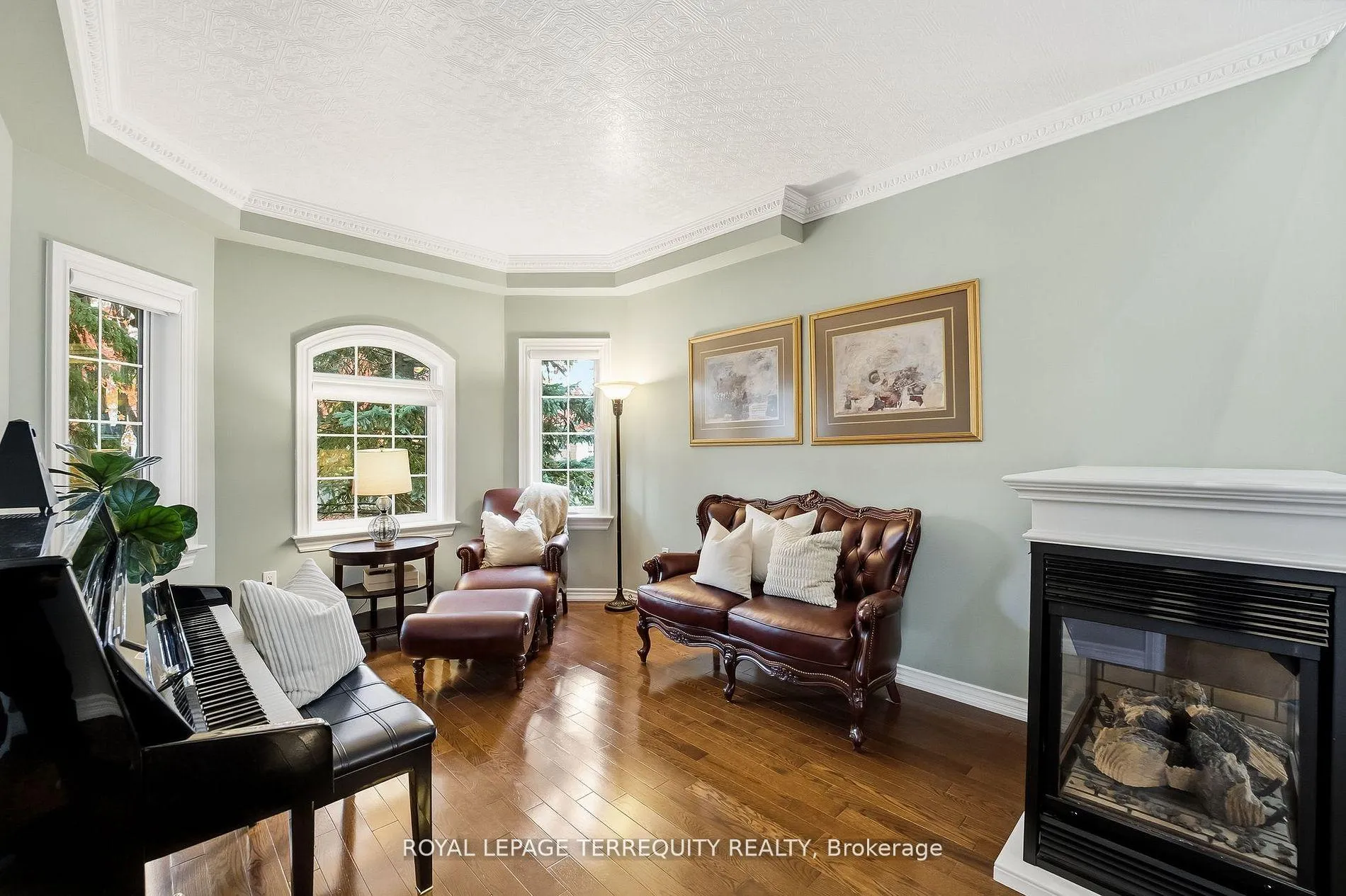 Photo 18 of 134 Cassels Road E, Whitby, Brooklin — HOMEH