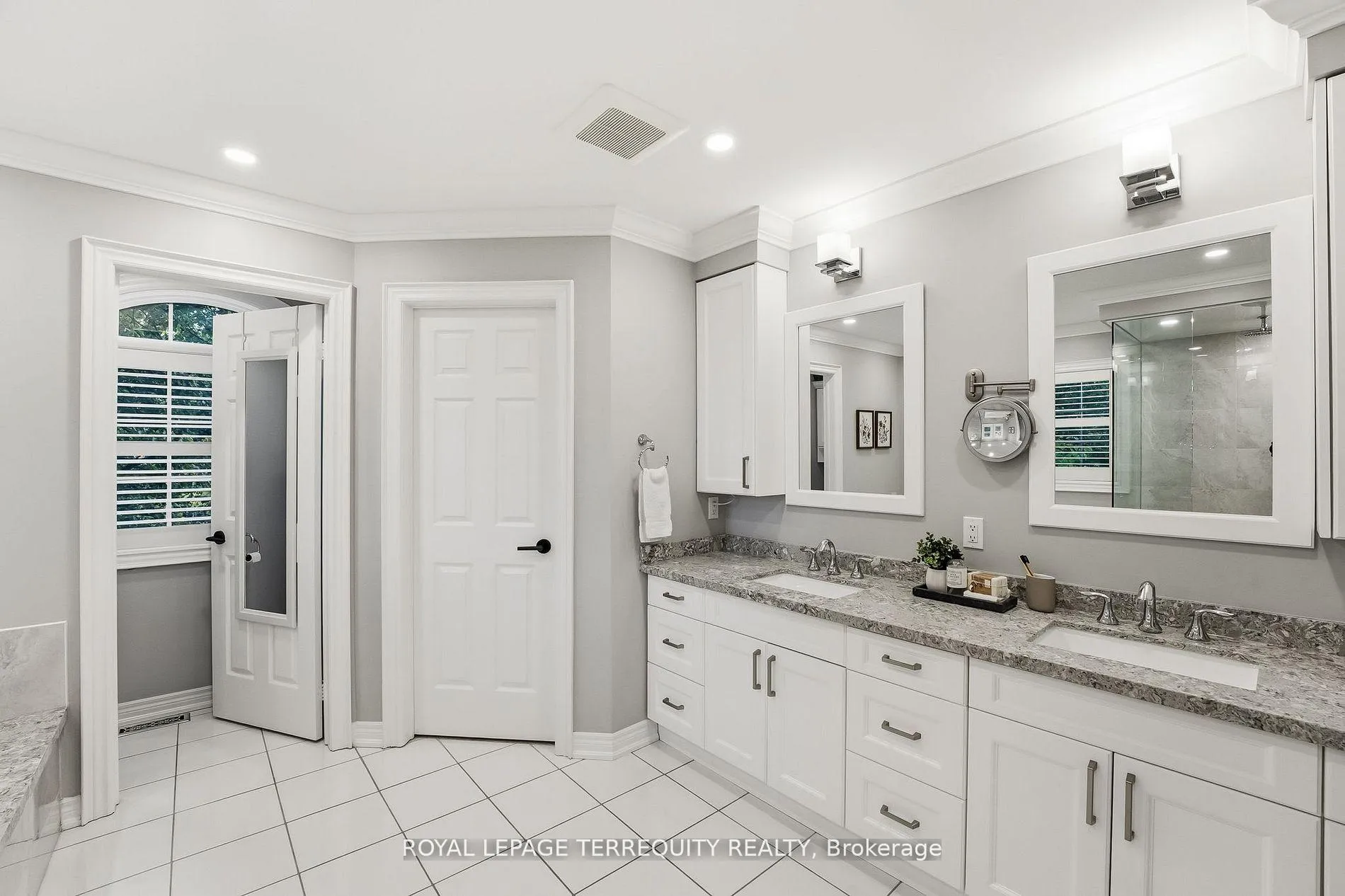 Photo 28 of 134 Cassels Road E, Whitby, Brooklin — HOMEH