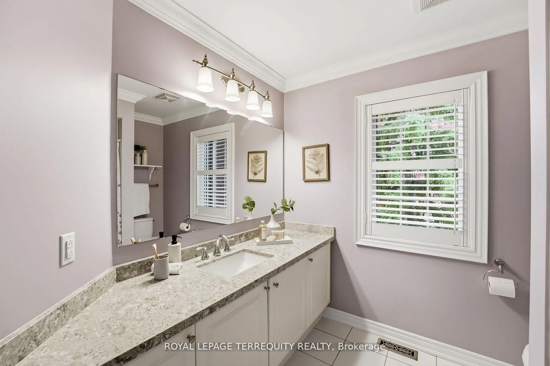 Photo 30 of 134 Cassels Road E, Whitby, Brooklin — HOMEH