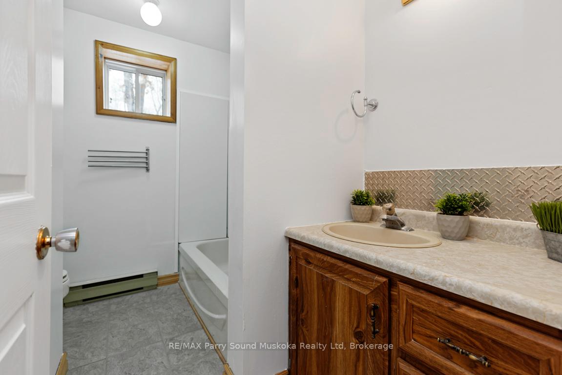 Photo 31 of 494 Canning Road, Whitestone, Hagerman — HOMEH