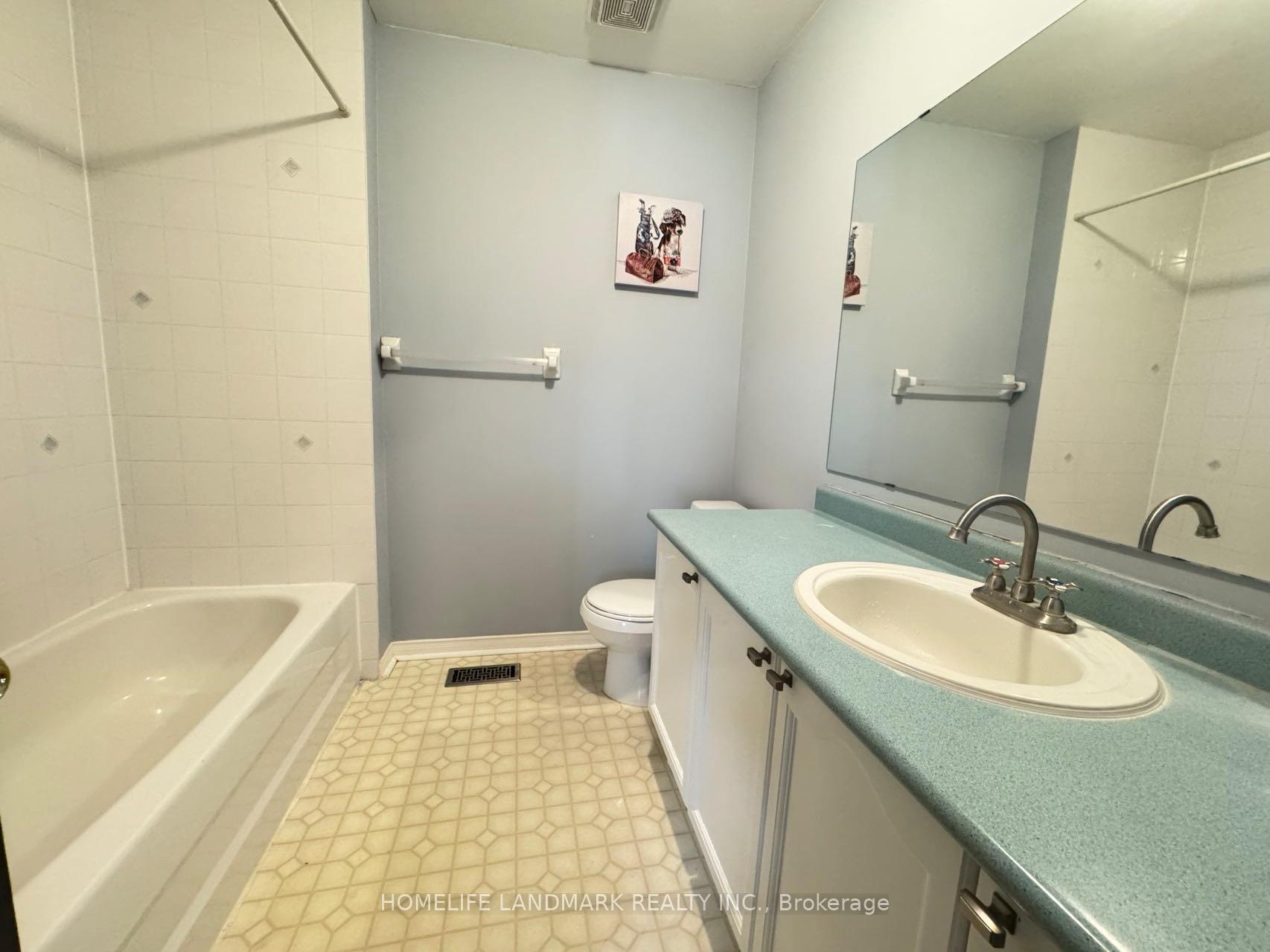 Photo 12 of 28 Randolph Avenue, Whitby, Williamsburg — HOMEH