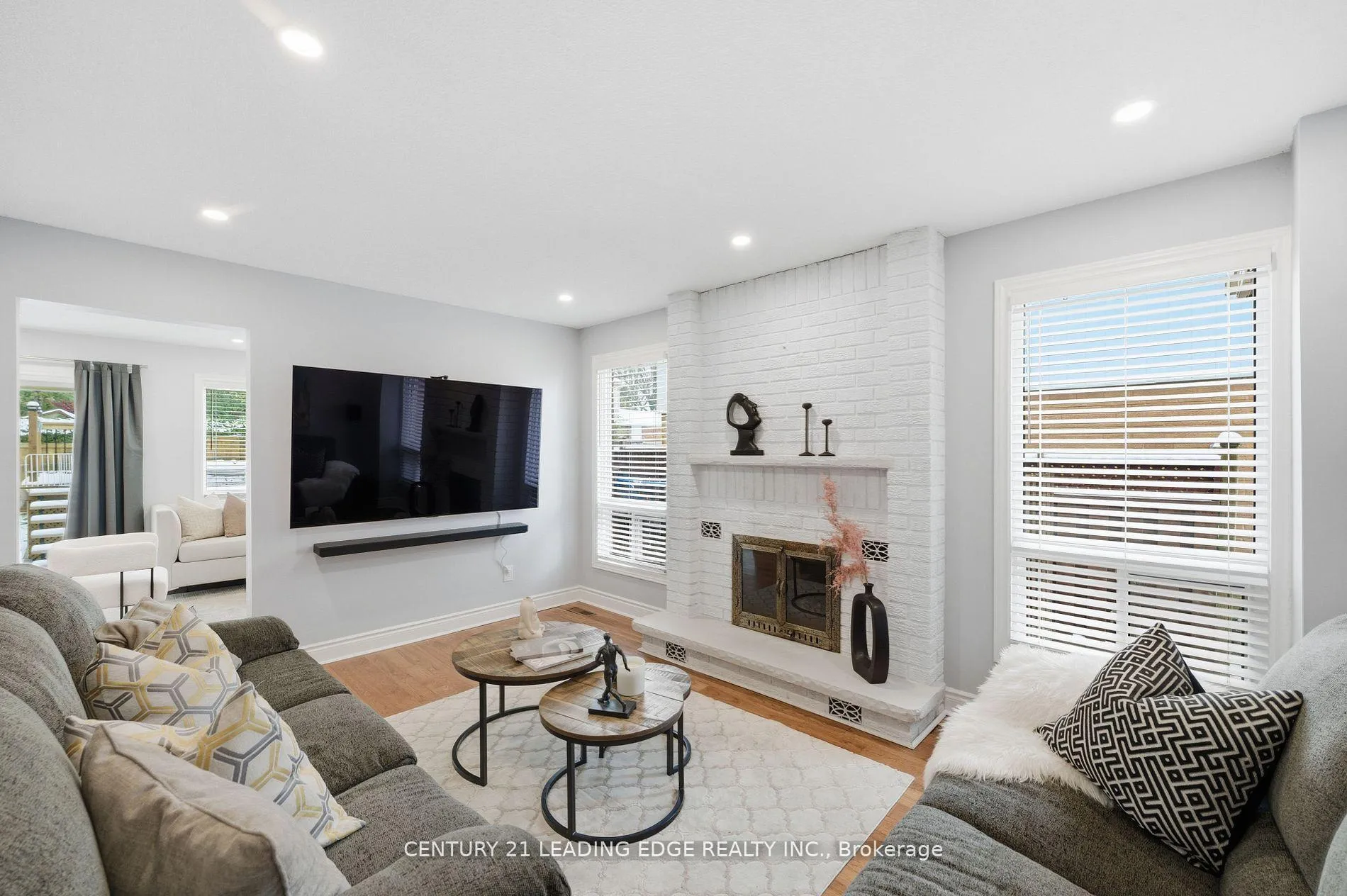 Photo 4 of 110 Holliday Drive, Whitby, Lynde Creek — HOMEH