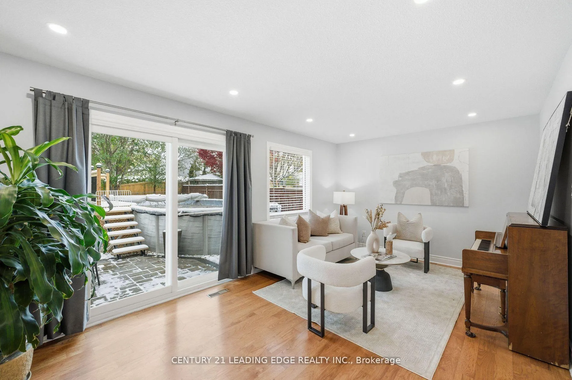 Photo 8 of 110 Holliday Drive, Whitby, Lynde Creek — HOMEH