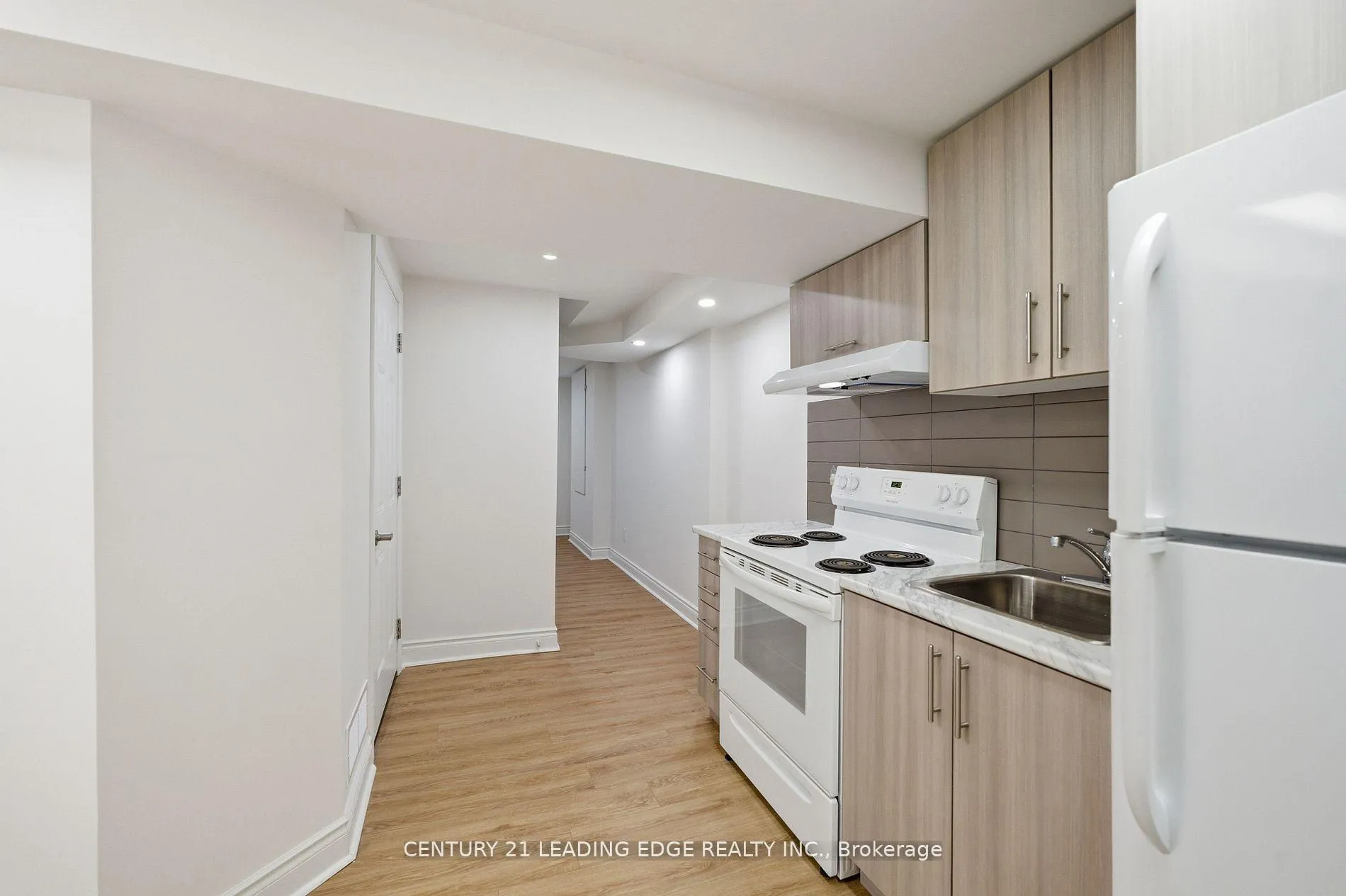 Photo 25 of 110 Holliday Drive, Whitby, Lynde Creek — HOMEH