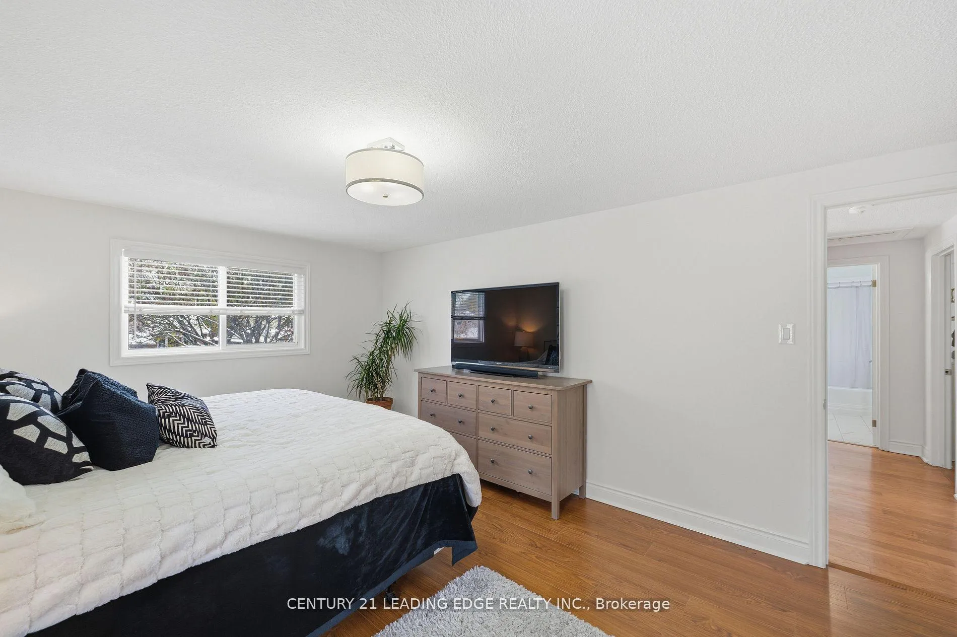 Photo 39 of 110 Holliday Drive, Whitby, Lynde Creek — HOMEH