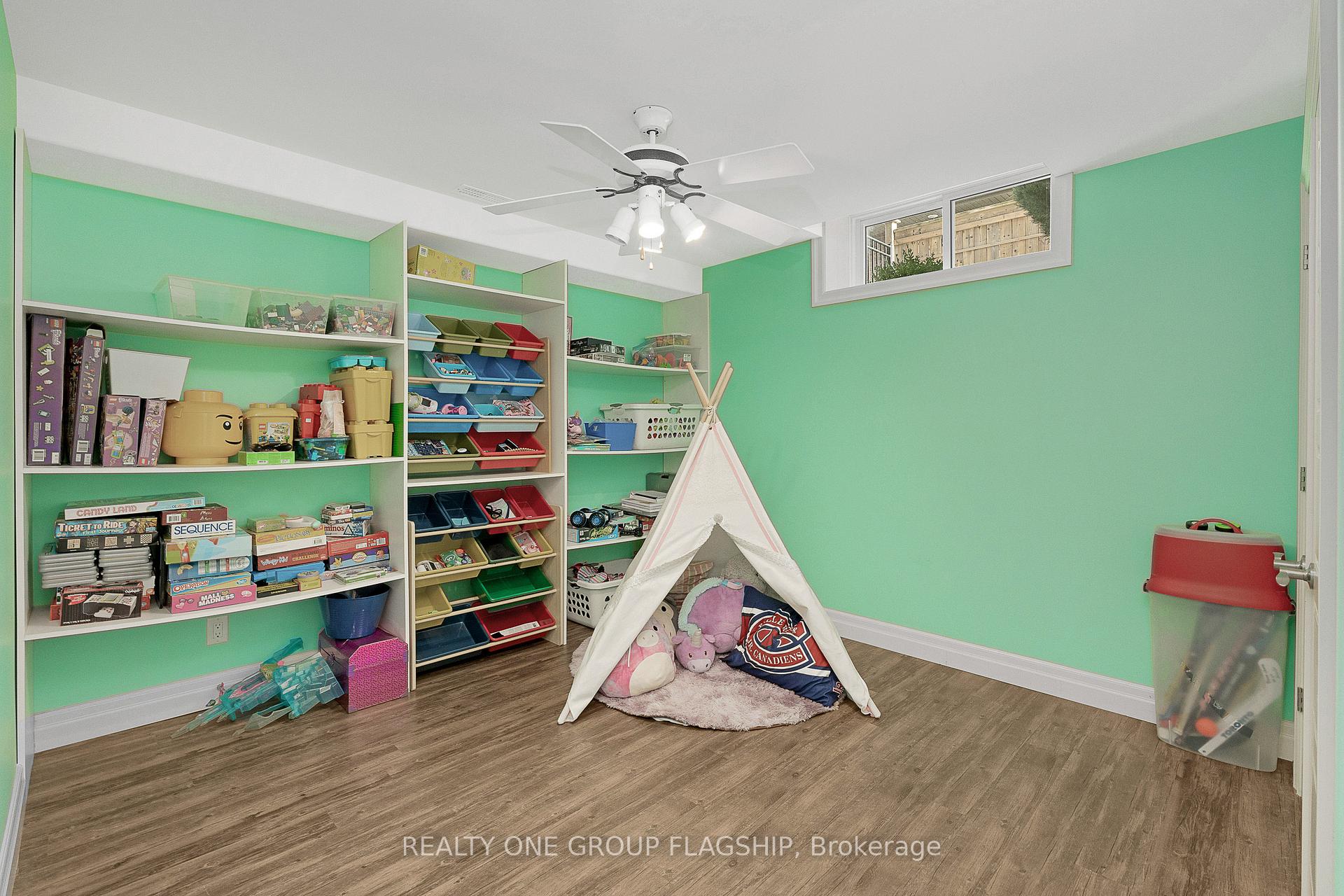 Photo 31 of 196 Francis Crescent, Windsor — HOMEH