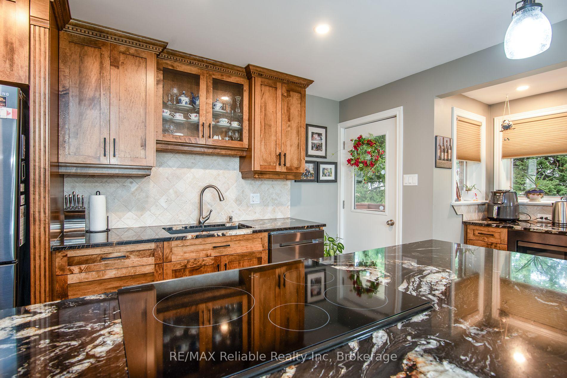 Photo 16 of 3492 Road 182, R.R.#2, West Perth, Hibbert — HOMEH