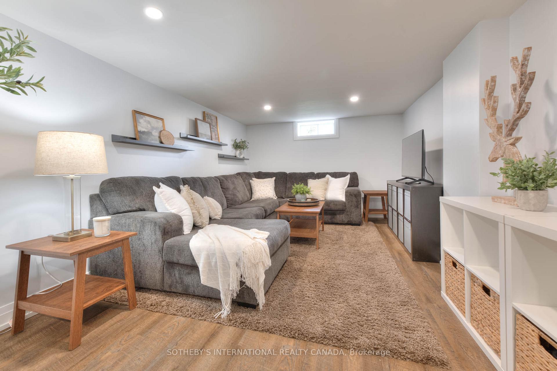 Photo 35 of 208 Rodney Street, Waterloo — HOMEH