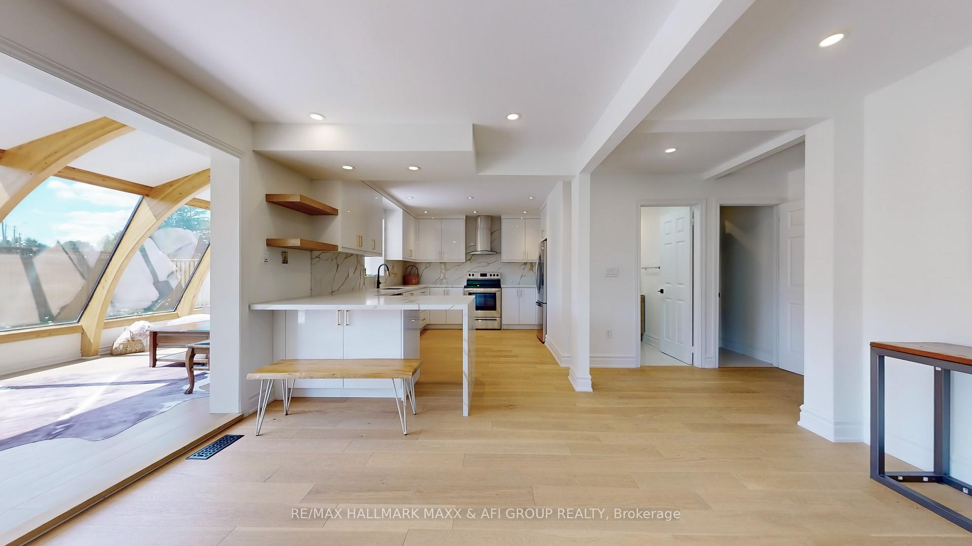 Photo 9 of 243 Murray Drive, Aurora, Aurora Highlands — HOMEH
