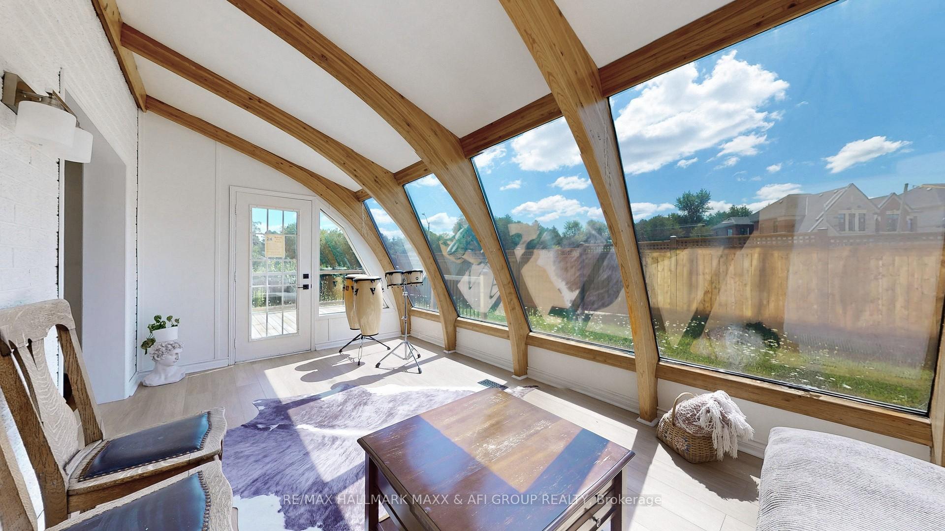 Photo 16 of 243 Murray Drive, Aurora, Aurora Highlands — HOMEH