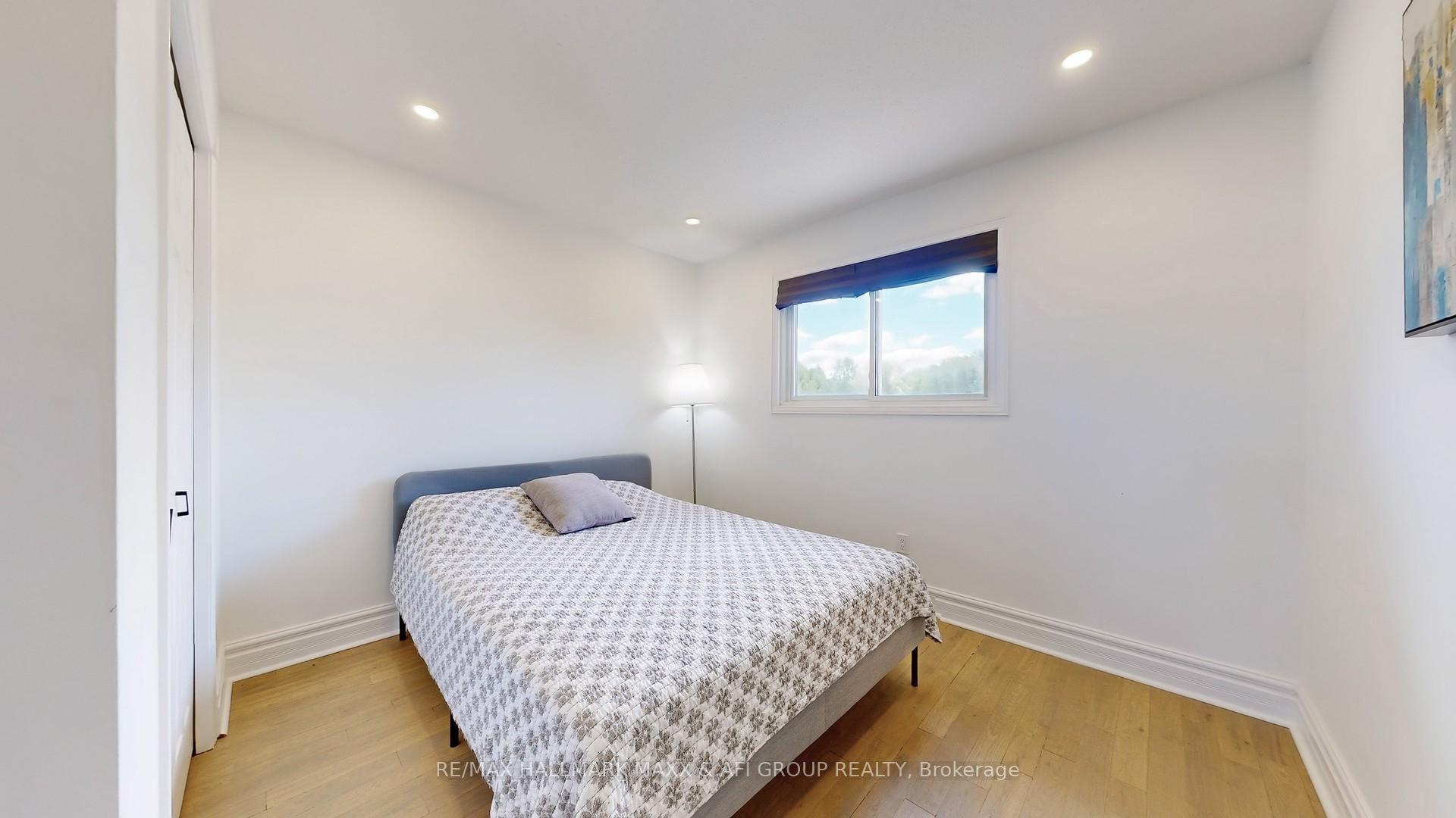 Photo 34 of 243 Murray Drive, Aurora, Aurora Highlands — HOMEH