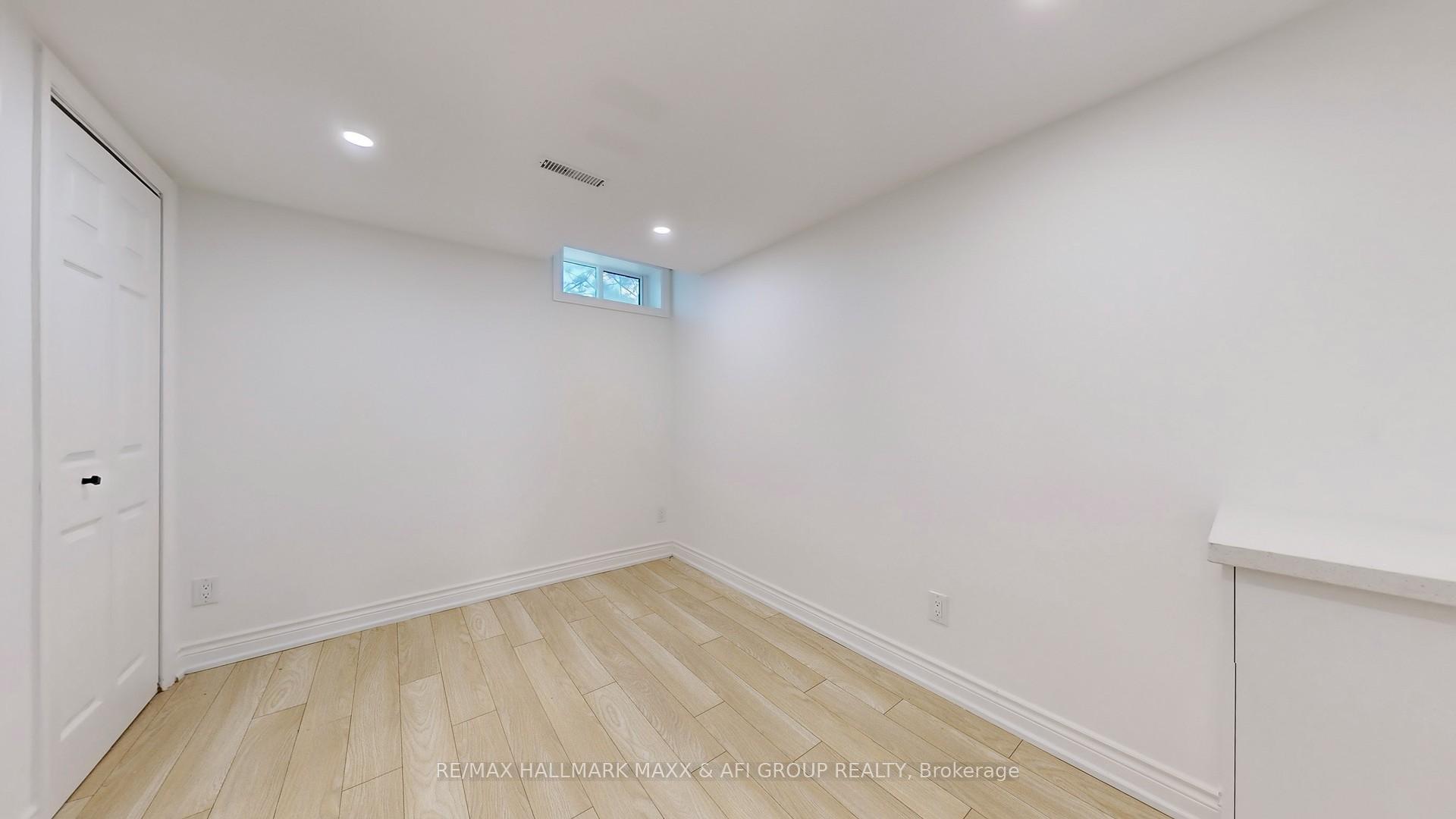 Photo 42 of 243 Murray Drive, Aurora, Aurora Highlands — HOMEH