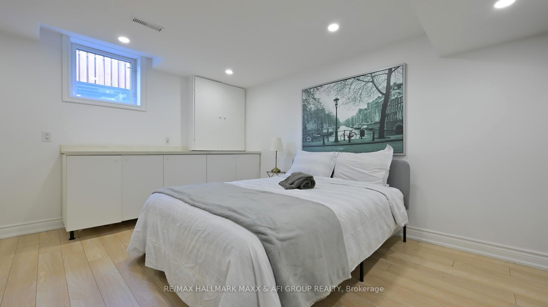 Photo 44 of 243 Murray Drive, Aurora, Aurora Highlands — HOMEH