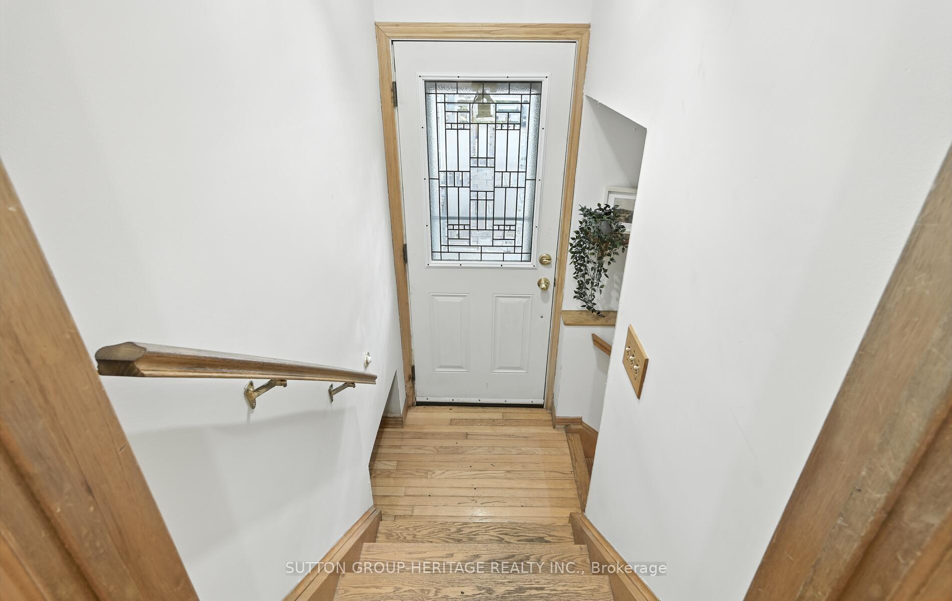 Photo 15 of 405 Columbus Road W, Whitby, Brooklin — HOMEH