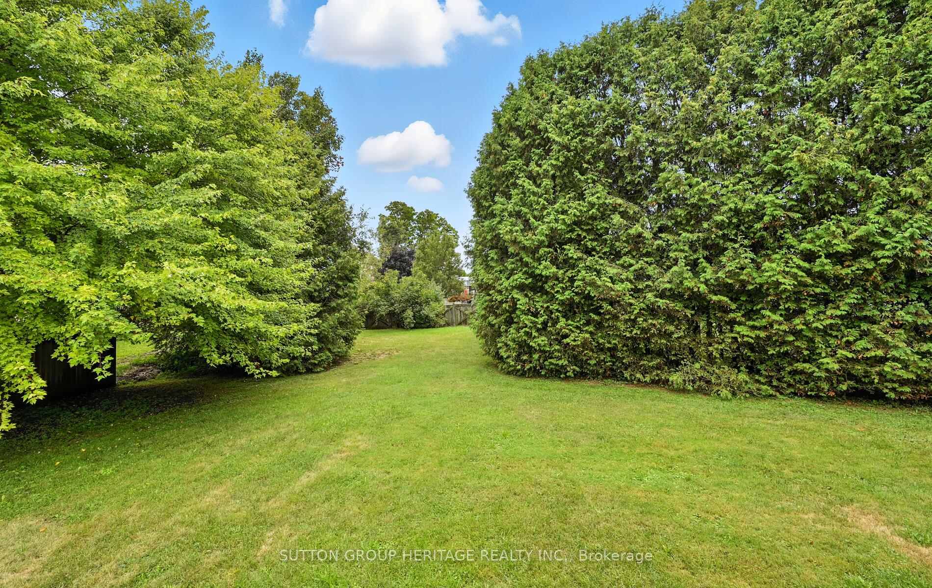 Photo 32 of 405 Columbus Road W, Whitby, Brooklin — HOMEH