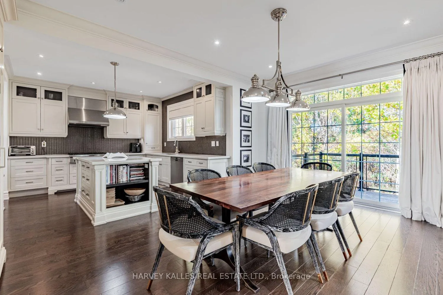 Photo 9 of 74 Rumsey Road, Vaughan, Patterson — HOMEH