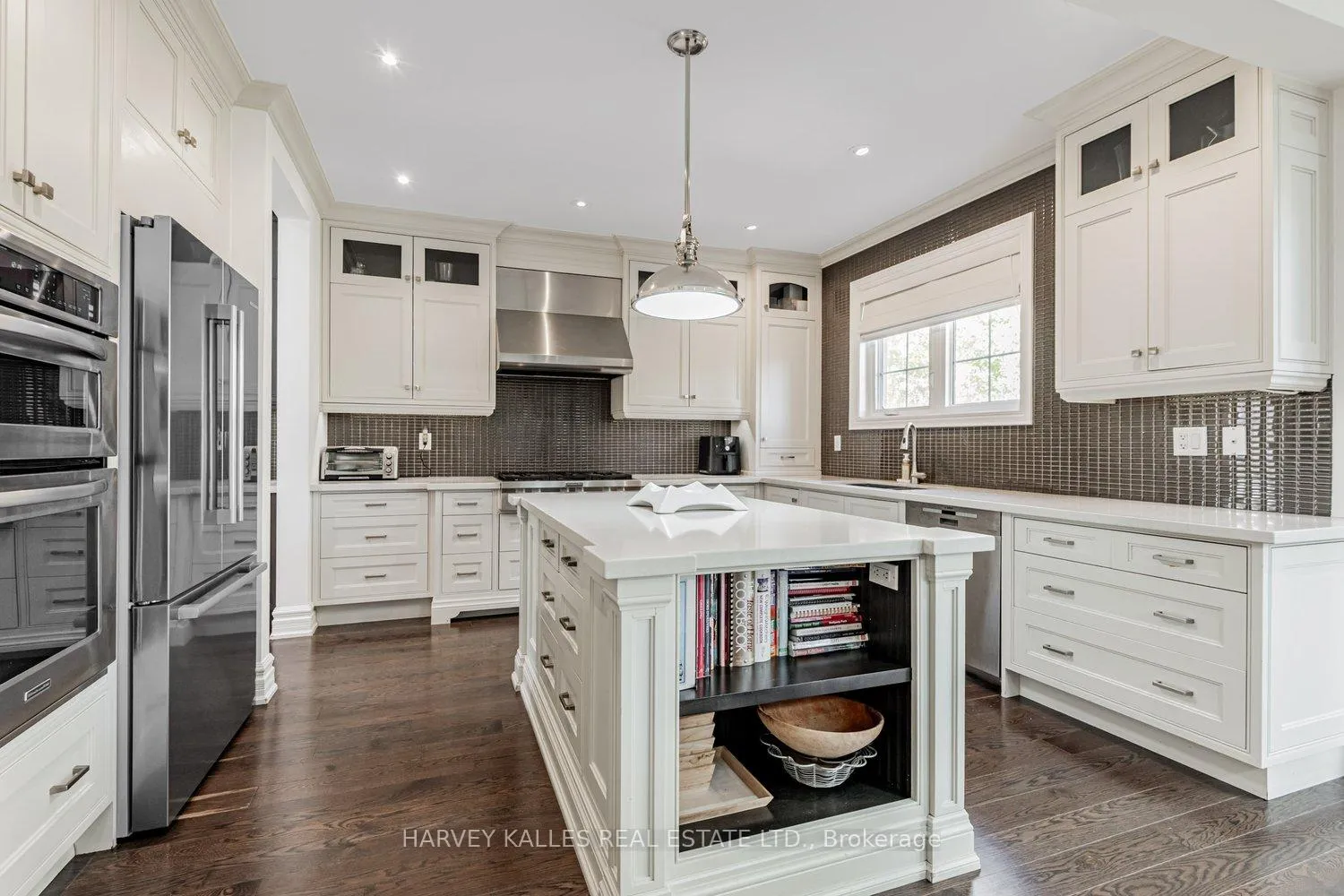 Photo 10 of 74 Rumsey Road, Vaughan, Patterson — HOMEH