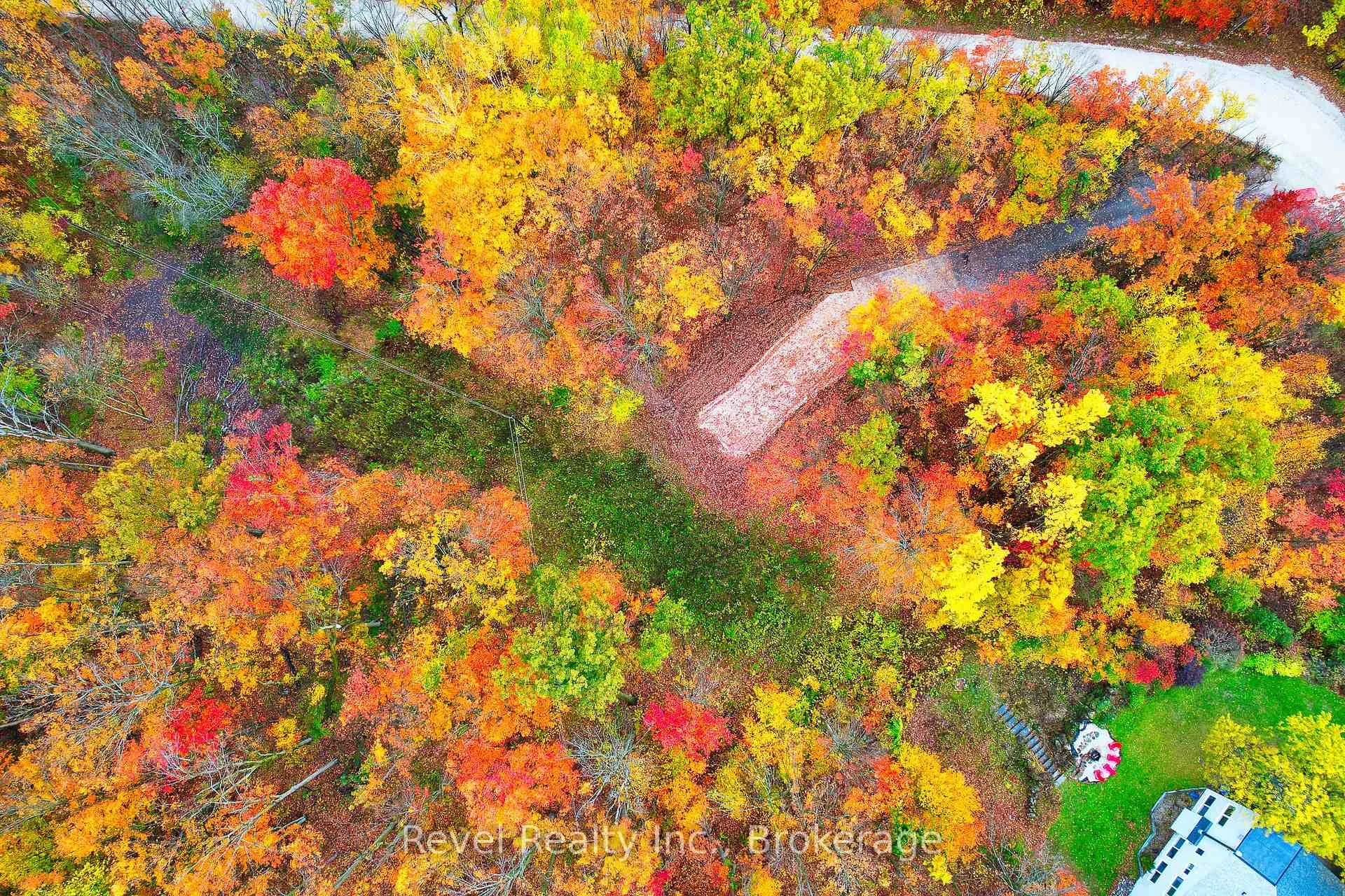 Photo 18 of 609669 12TH Side Road, Blue Mountains — HOMEH
