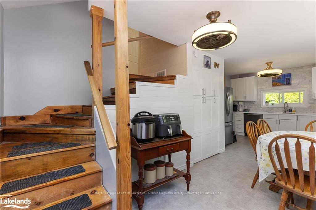 Photo 10 of 17 Labrash Lake Road, Whitestone — HOMEH